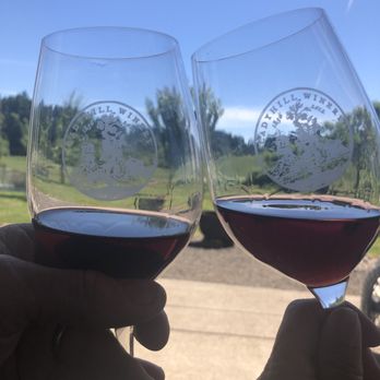 Lady Hill Winery - Cheers - Wineries Near Me - St. Paul, Oregon Lady Hill Winery - Cheers - Wineries Near Me - St. Paul, Oregon