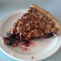 Black Raspberry Crumble Pie