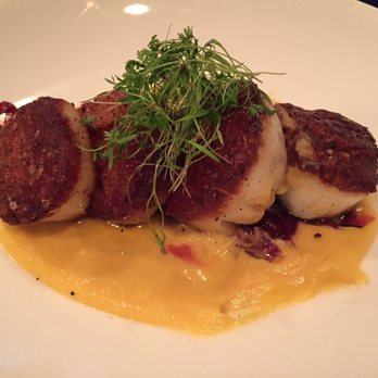 Circa 1918 - Seared scallops - New American Near Me - Newport News, Virginia