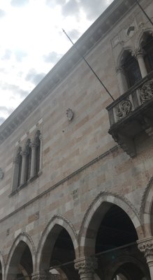 Piazza della Libertà by null