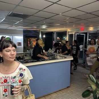 El Fresco - Arts & Crafts Near Me - Miami, Florida