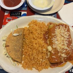 El Maguey Mexican Restaurant - Combo 1