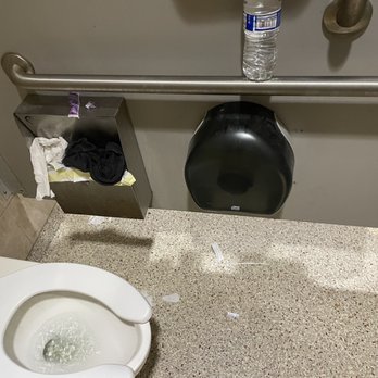Wawa - Garbage - Convenience Stores Near Me - Allentown, Pennsylvania