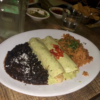 Cha Cha's Latin Kitchen - Mexican Near Me - Irvine, California