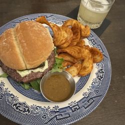 Basil & Bourbon - Jalapeño burger