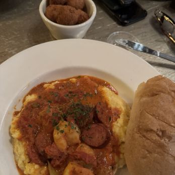 Cafe Nola - Caribbean Near Me - Defuniak Springs, Florida Cafe Nola - Caribbean Near Me - Defuniak Springs, Florida