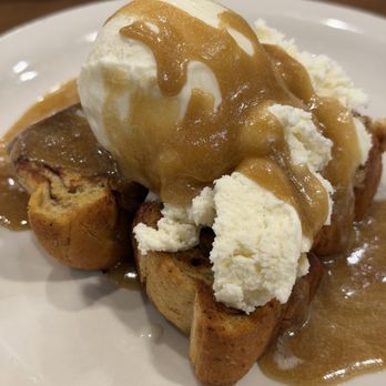 Eat'n Park - Grilled Stickies À La Mode - Breakfast & Brunch Near Me - Homestead, Pennsylvania
