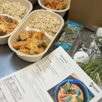 Lentsch Culinary Services - Thai Curry Meal Prep that is single portions meal prep - Personal Chefs Near Me - Seattle, Washington Lentsch Culinary Services - Thai Curry Meal Prep that is single portions meal prep - Personal Chefs Near Me - Seattle, Washington