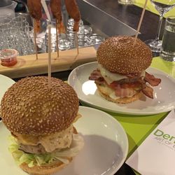 Denise's - Art of Burger