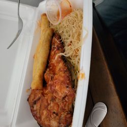 One of the daily specials, Marinated Pork with Lumpia and Pancit noodles! Deeeeelicious!