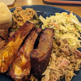 Sonny Bryan's Smokehouse - Smokehouse Near Me - Richardson, Texas Sonny Bryan's Smokehouse - Smokehouse Near Me - Richardson, Texas