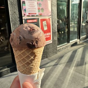 Salt & Straw - Ice Cream & Frozen Yogurt Near Me - Orlando, Florida Salt & Straw - Ice Cream & Frozen Yogurt Near Me - Orlando, Florida