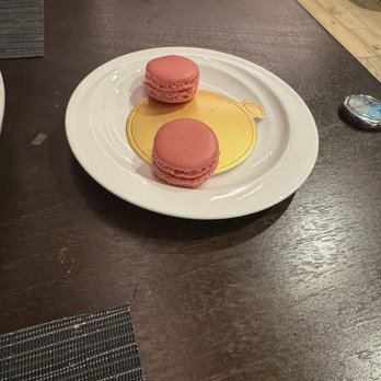 The Bugler - Mini macaroons - Desserts Near Me - Hot Springs, Arkansas