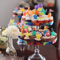 inJOY The Party Event Rentals - circus themed cupcakes