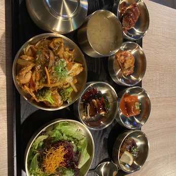 ARA Japanese Restaurant - Cocktail Bars Near Me - Toronto, Ontario