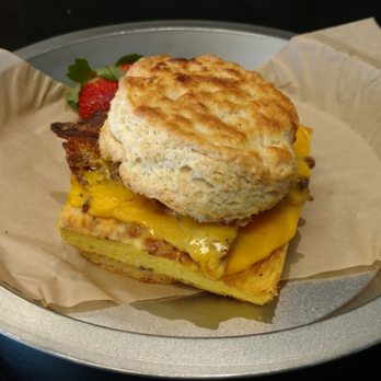 Aioli - Breakfast Sandwich. - Cafes Near Me - West Palm Beach, Florida