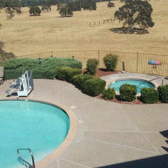 Shenandoah Inn - Partial view of the pool and spa - Hotels Near Me - Plymouth, California Shenandoah Inn - Partial view of the pool and spa - Hotels Near Me - Plymouth, California