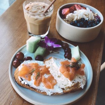 Bellden Cafe - PNW Toast, Acai Bowl, white Mocha | (ig: @alisa.eats.food) - Coffee & Tea Near Me - Bellevue, Washington