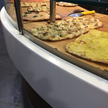 Il Fornaio Leandro - Pizza Near Me - Rome, RM