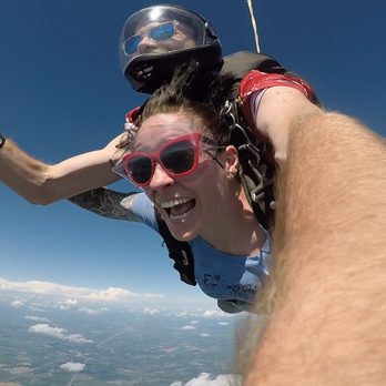 Gateway Skydiving Center - Skydiving Near Me - Greenville, Illinois Gateway Skydiving Center - Skydiving Near Me - Greenville, Illinois
