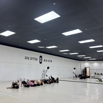 Jiu-Jitsu Kaizen - Interior - Brazilian Jiu-jitsu Near Me - South Pasadena, California Jiu-Jitsu Kaizen - Interior - Brazilian Jiu-jitsu Near Me - South Pasadena, California
