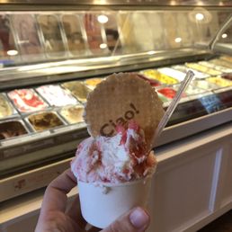 Strawberries and cream gelato