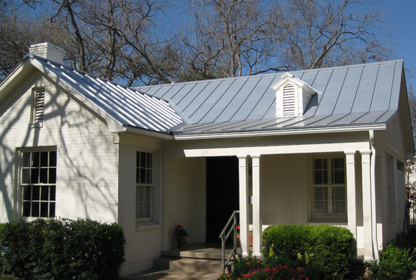 Slide of Straight Solutions Inc.