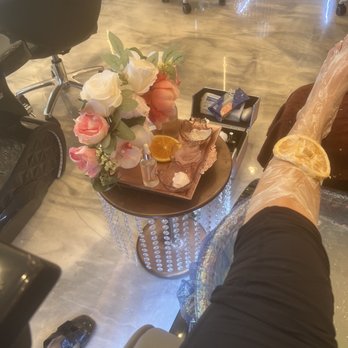Casca Nail Boutique - Nail Salons Near Me - Maryville, Illinois