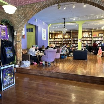 Protagonist Cafe - Coffee & Tea Near Me - St. Louis, Missouri