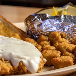 Lakeside Restaurant - Chicken Fried Steak dinner plate