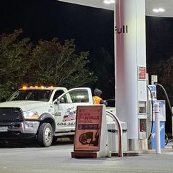 Petro Canada - Watch out for theese guys extorting money from poor Unsuspecting drivers
