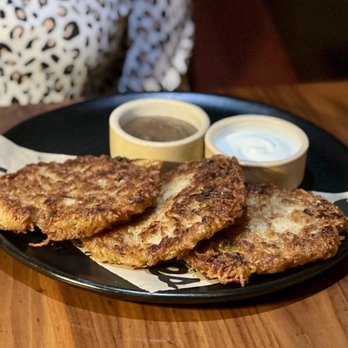 Moishes - Latke - Steakhouses Near Me - Montreal, Quebec