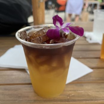 Barefoot Bar - Cocktail Bars Near Me - Honolulu, Hawaii