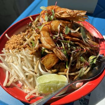 Funky Elephant - Pad Thai Old Skool - Thai Near Me - San Francisco, California Funky Elephant - Pad Thai Old Skool - Thai Near Me - San Francisco, California
