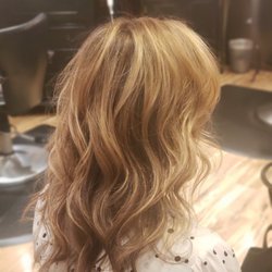 Headlines Salon