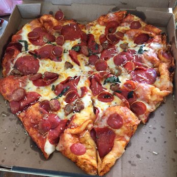 Round Table Pizza - Pizza Near Me - West Covina, California Round Table Pizza - Pizza Near Me - West Covina, California