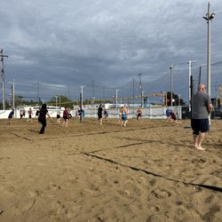 Maddens Lounge - Lots of fun on the beach