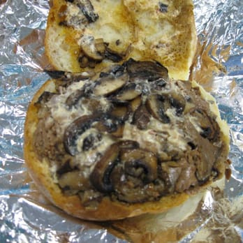 Black Camel - Extreme closeup of the yummy goodness of the beef brisket!! - Sandwiches Near Me - Toronto, Ontario Black Camel - Extreme closeup of the yummy goodness of the beef brisket!! - Sandwiches Near Me - Toronto, Ontario