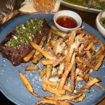 The Crunkleton - Hanger steak with chimichurri - Cocktail Bars Near Me - Charlotte, North Carolina