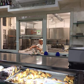 Il Cornettone - What's better than a freshly made croissant? - Bars Near Me - Rome, RM