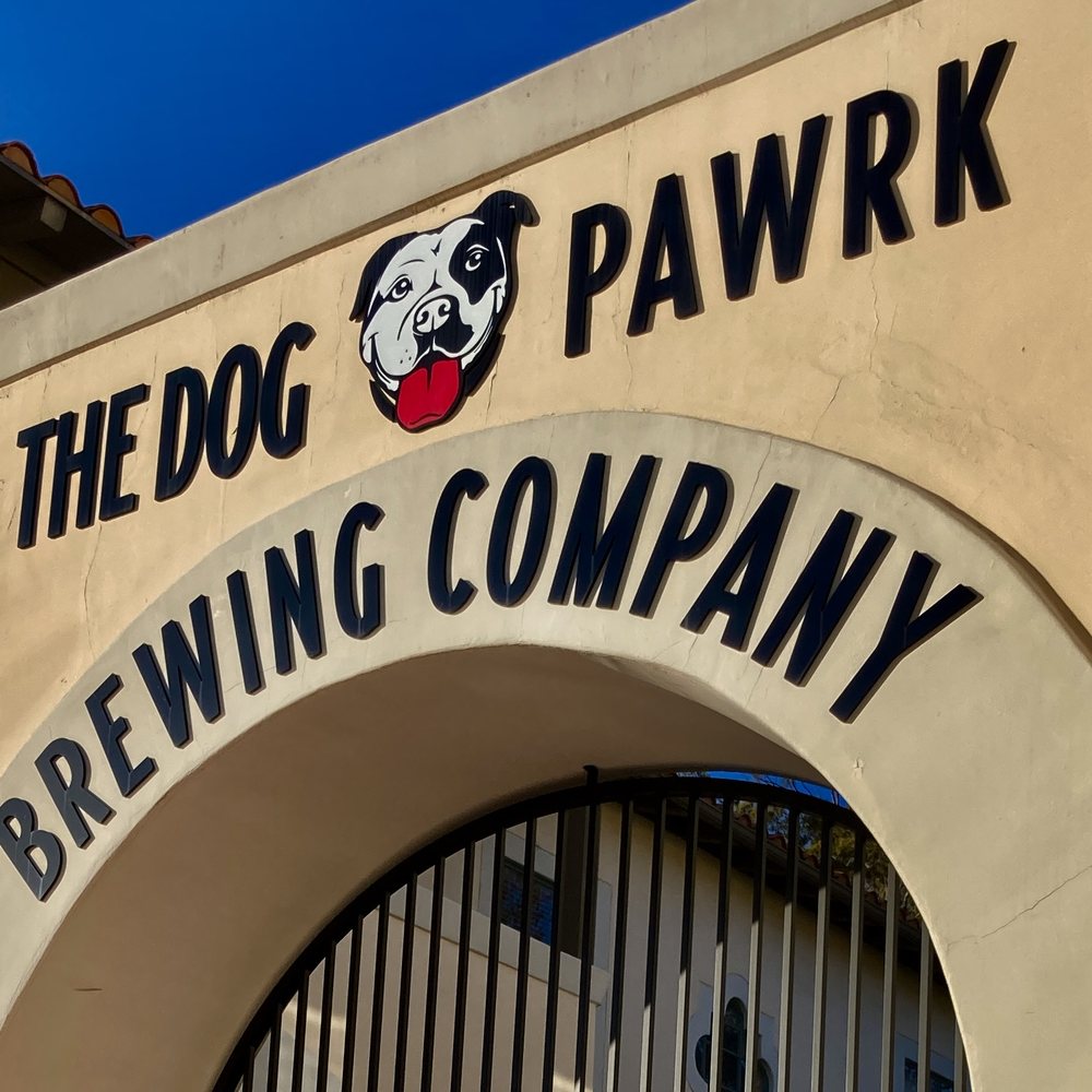 Are Dogs Allowed Inside Bars In California