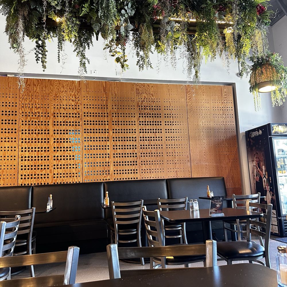 Tappi's Cafe - Interior - Cafes Near Me - El Cajon, California Tappi's Cafe - Interior - Cafes Near Me - El Cajon, California