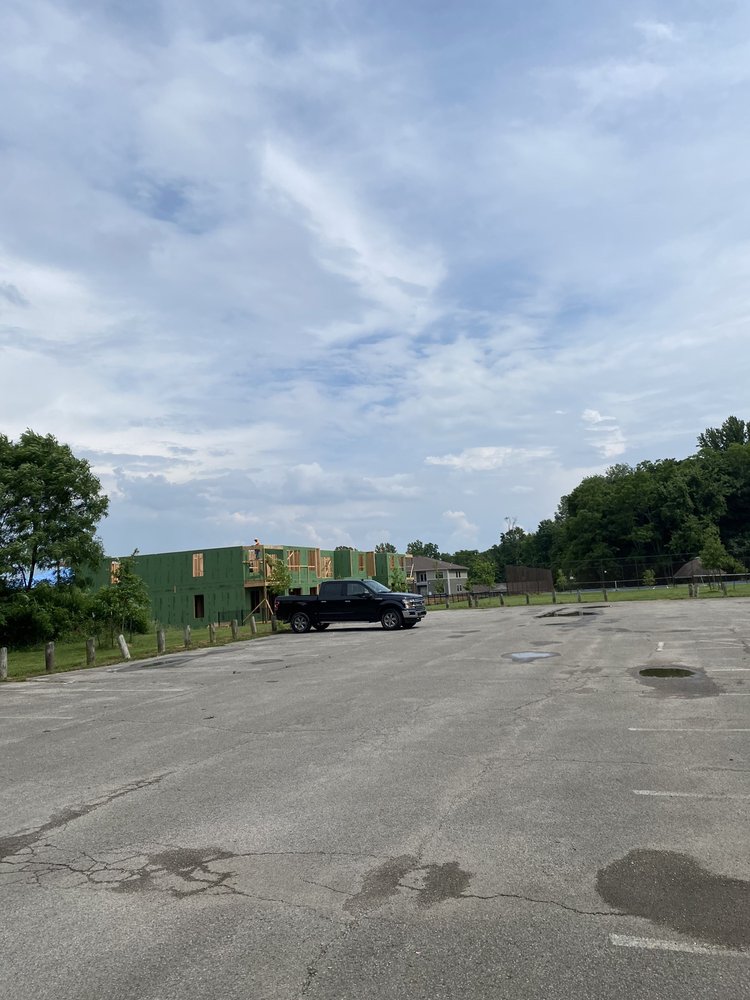 BERRYTOWN PARK Updated August 2024 44 Photos 1300 Heafer Rd