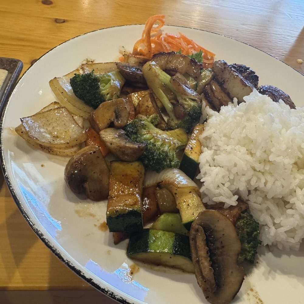 Saki Japanese Kitchen ll - Hibachi Scallop Lunch Special...sooo good!!! - Sushi Bars Near Me - Naples, Florida Saki Japanese Kitchen ll - Hibachi Scallop Lunch Special...sooo good!!! - Sushi Bars Near Me - Naples, Florida