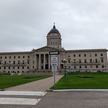Manitoba Legislative Building - It's open! - Landmarks & Historical Buildings Near Me - Winnipeg, Manitoba Manitoba Legislative Building - It's open! - Landmarks & Historical Buildings Near Me - Winnipeg, Manitoba