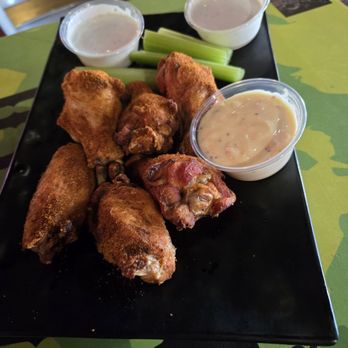 Maple Tavern - Dry rub wings - American Near Me - Maple Grove, Minnesota