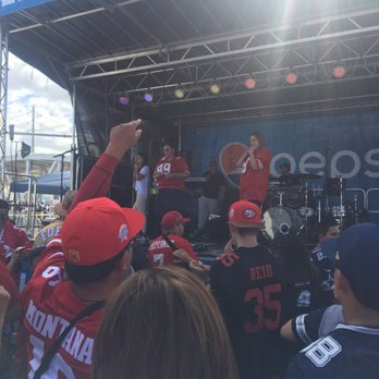 Levi's Stadium - That's me up there throwing out swag along 49er Mile. - Stadiums & Arenas Near Me - Santa Clara, California Levi's Stadium - That's me up there throwing out swag along 49er Mile. - Stadiums & Arenas Near Me - Santa Clara, California