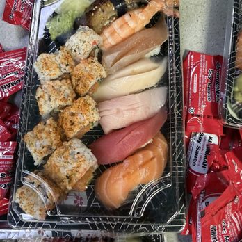 Kawa Sushi - Sushi Platter Dinner - Sushi Bars Near Me - Houston, Texas Kawa Sushi - Sushi Platter Dinner - Sushi Bars Near Me - Houston, Texas