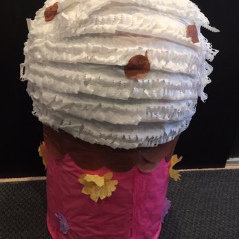 Pinata Los Ninos - Cupcake (30 inches long) $20 Aug 2017 - Party Supplies Near Me - Lawndale, California Pinata Los Ninos - Cupcake (30 inches long) $20 Aug 2017 - Party Supplies Near Me - Lawndale, California