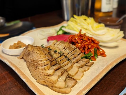 Jang Tuh Bossam by null